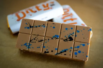 Dirty Chocolate – Caramel Madness Chocolate Bar (230g)