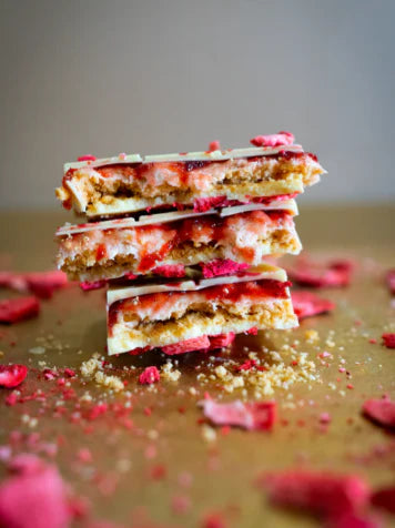 Dirty Chocolate – Strawberry Cheesecake Chocolate Bar (230g)